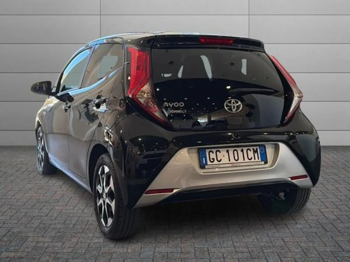 Toyota Aygo usata a Sassari (4)
