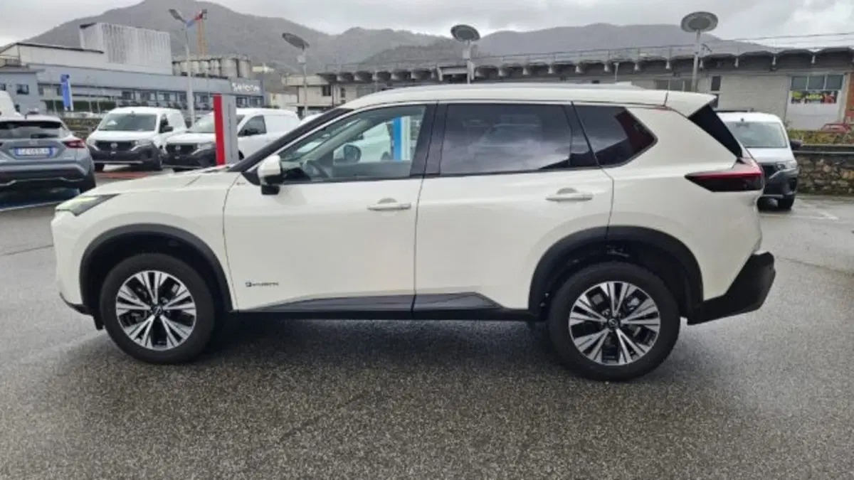 Nissan X-Trail usata a Lucca (7)