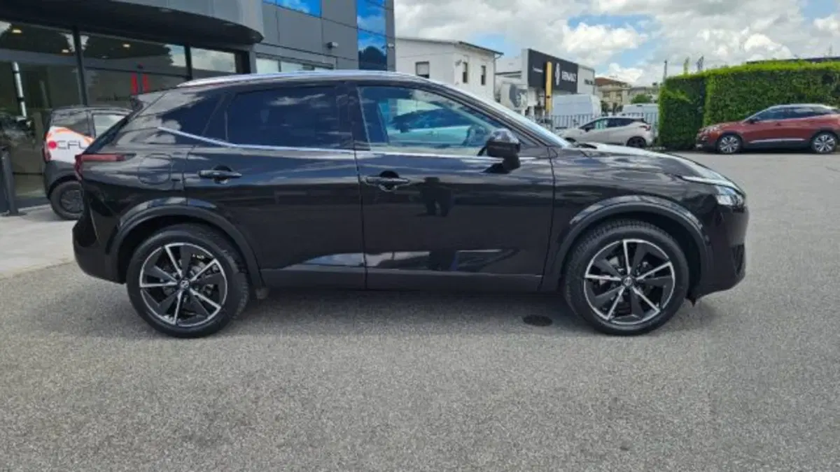 Nissan Qashqai usata a Lucca (3)