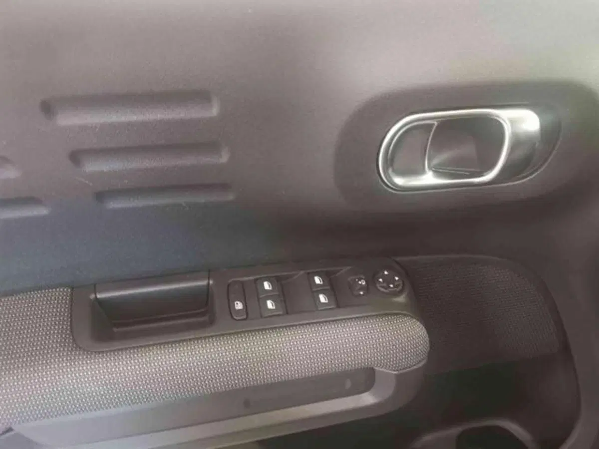 Citroen C3 Aircross usata a Campobasso (14)