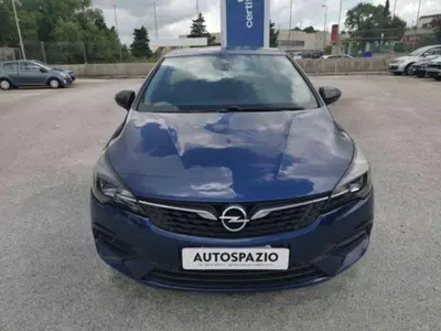 Opel Astra 1.2 Turbo 110 CV S&amp;S 5 porte Business Elegance del 2021 usata a Campobasso