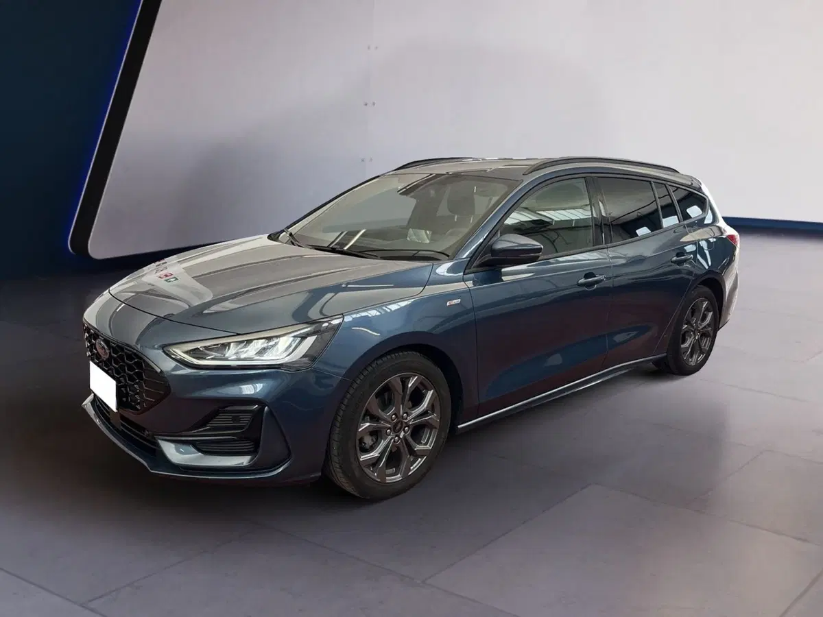 Ford Focus Station Wagon usata a Torino (3)