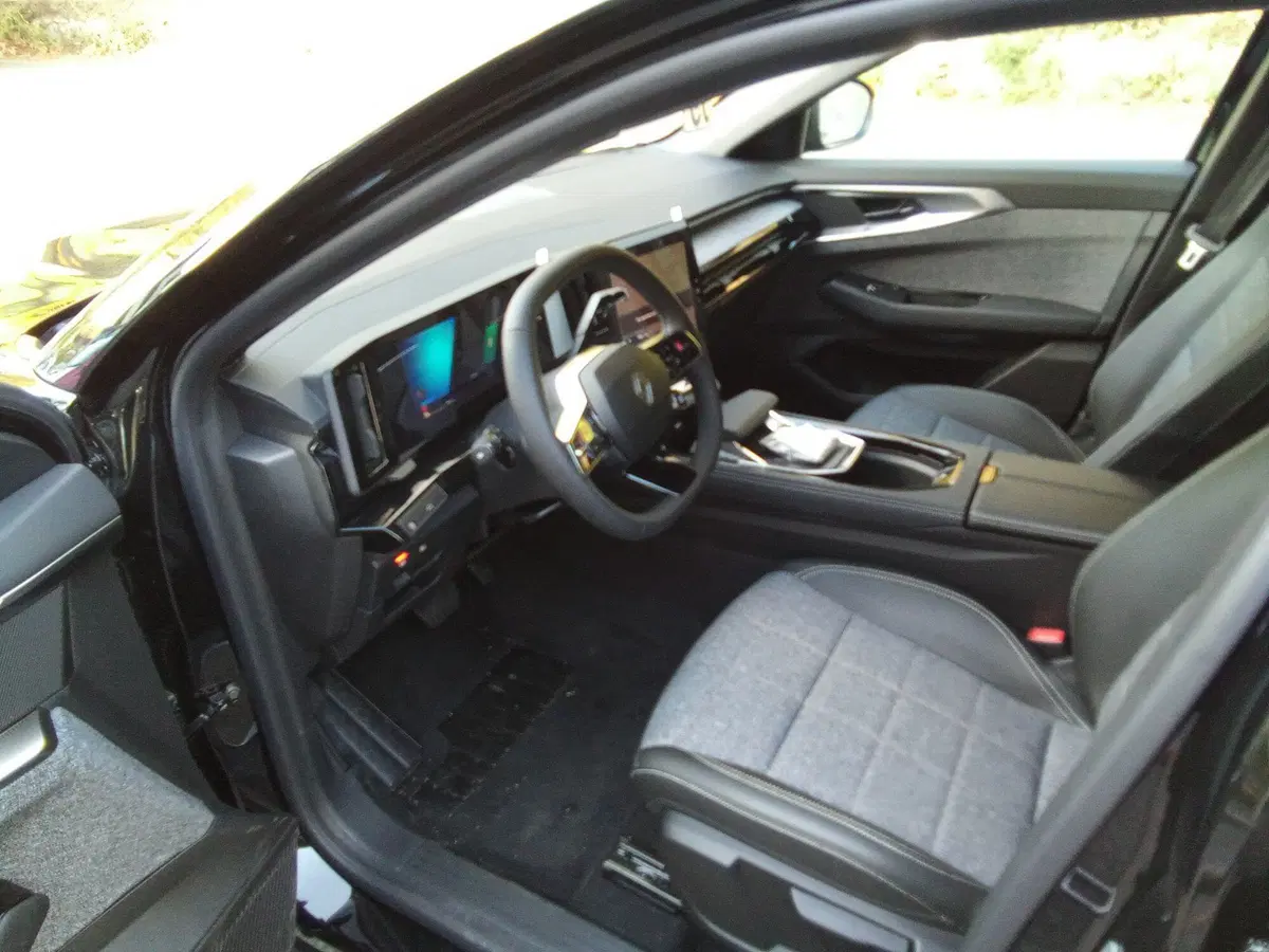 Renault Espace nuova a Frosinone (7)