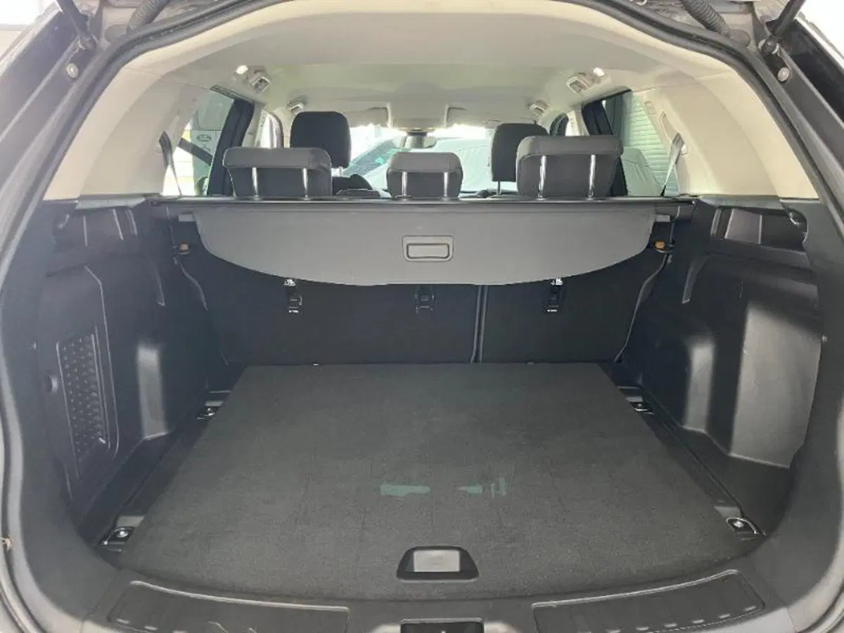 Land Rover Discovery Sport usata a Venezia (14)