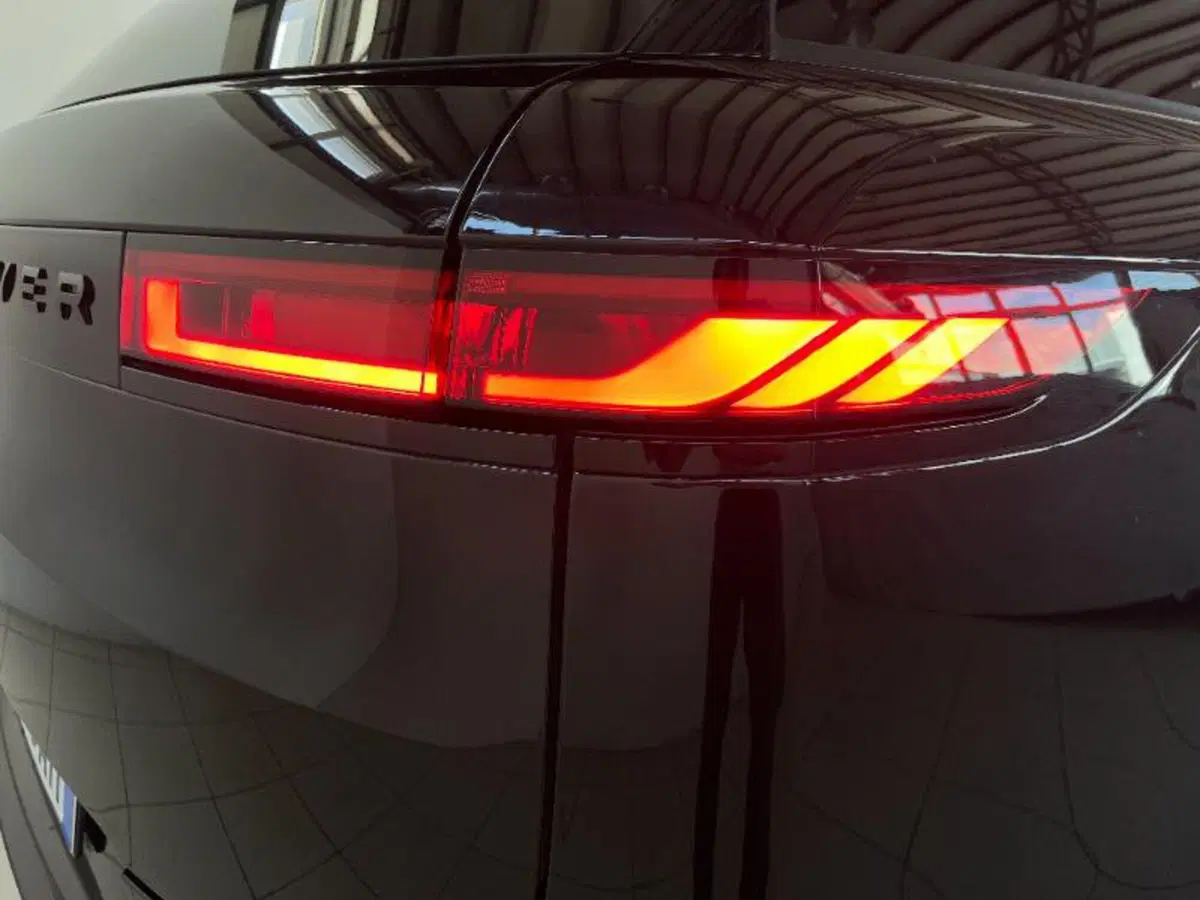 Land Rover Range Rover Sport usata a Venezia (10)