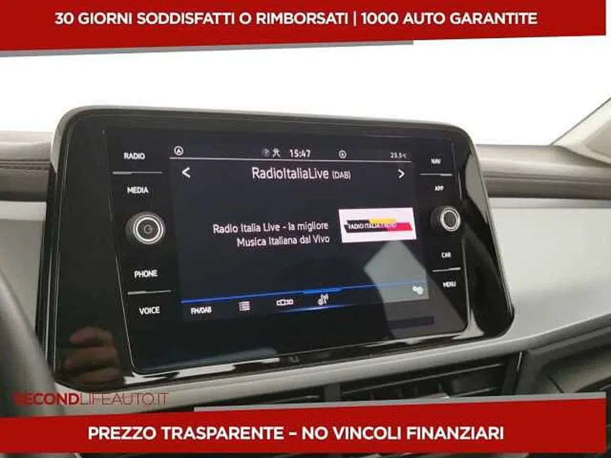 Volkswagen T-Roc usata a Chieti (8)