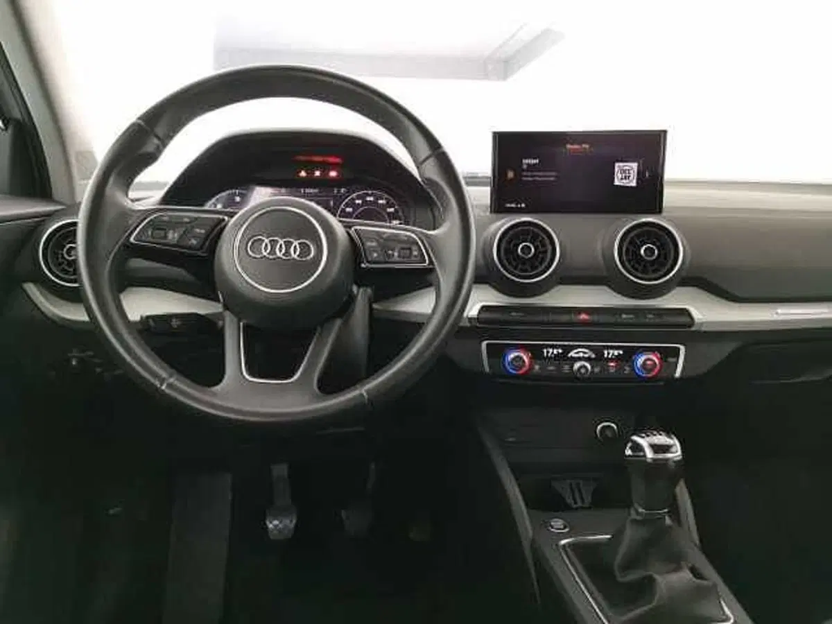 Audi Q2 usata a Chieti (9)