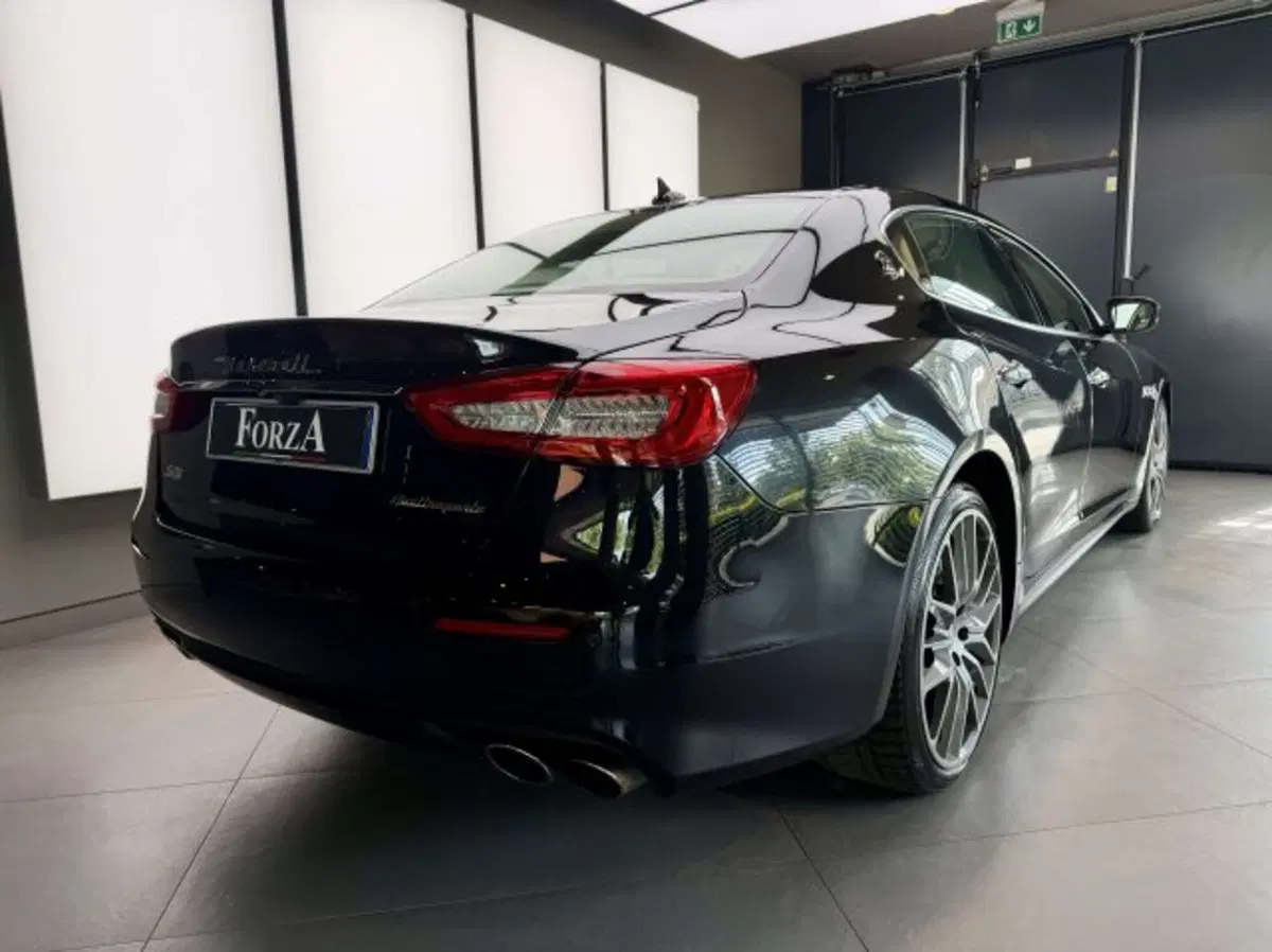 Maserati Quattroporte usata a Torino (8)