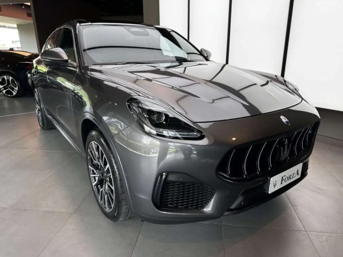 Maserati Grecale usata a Torino (3)