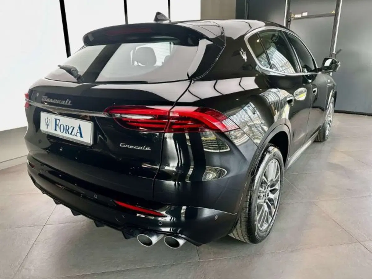 Maserati Grecale usata a Torino (6)
