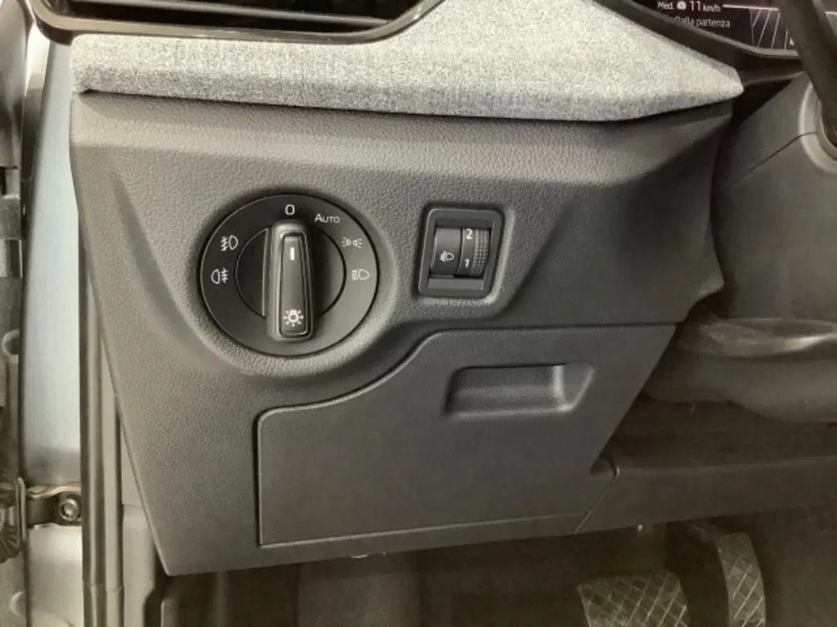 Skoda Kamiq usata a Catania (18)