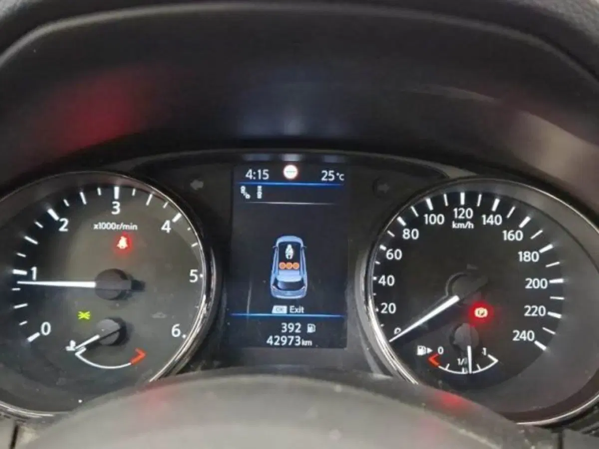 Nissan X-Trail usata a Catania (8)