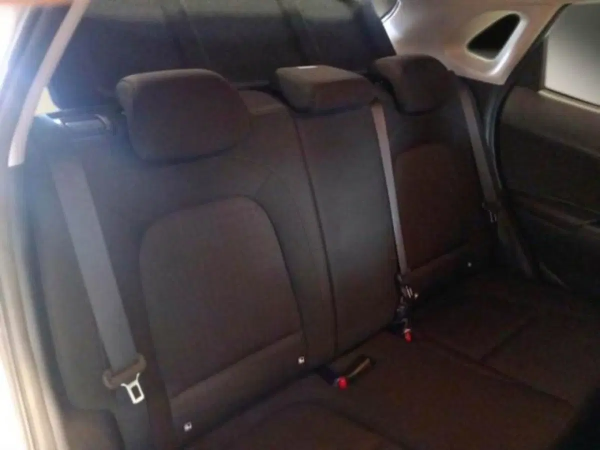 Hyundai Kona usata a Catania (9)