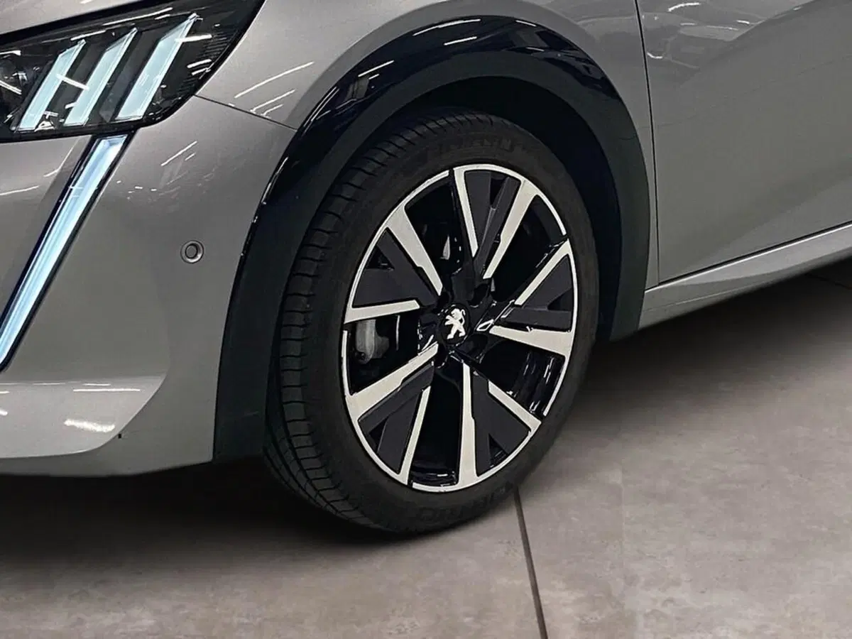 Peugeot 208 usata a Torino (15)