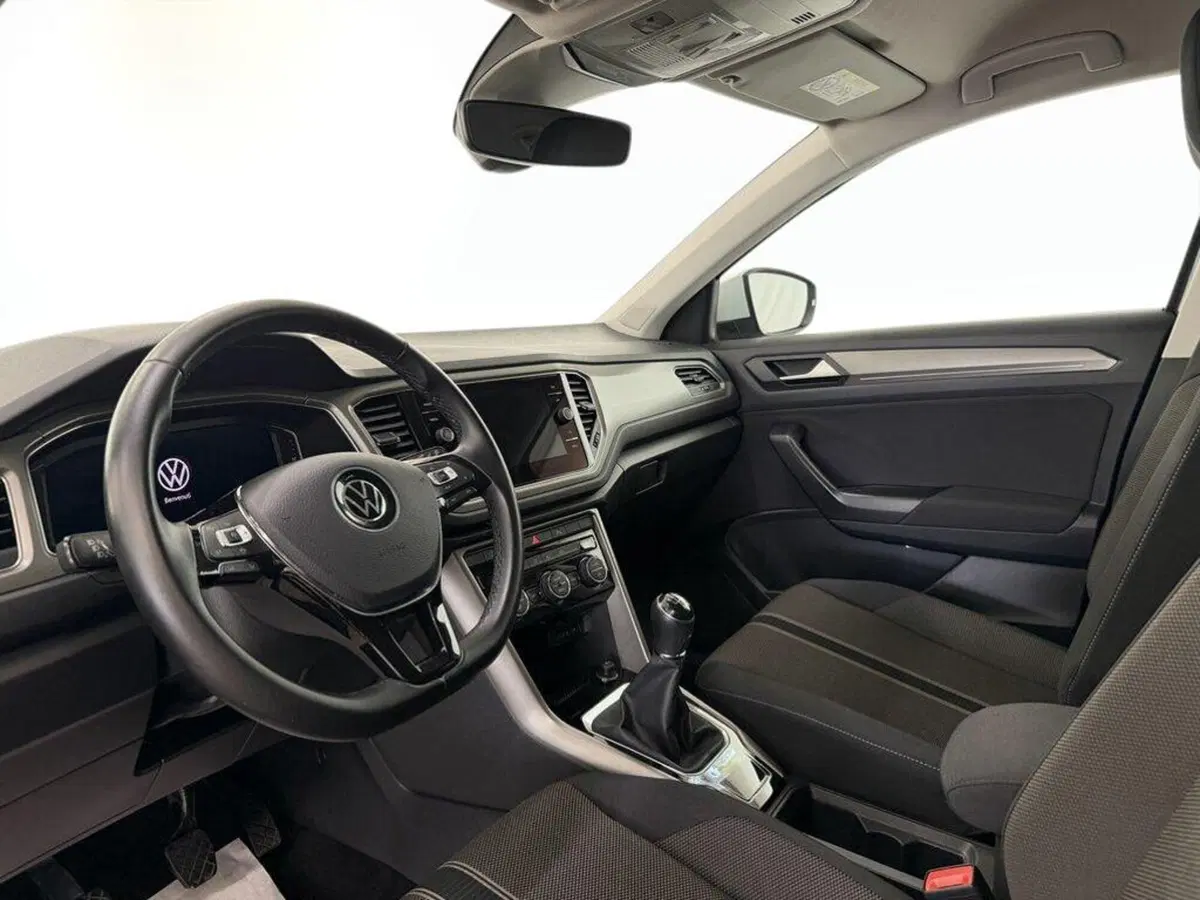 Volkswagen T-Roc usata a Monza e Brianza (9)