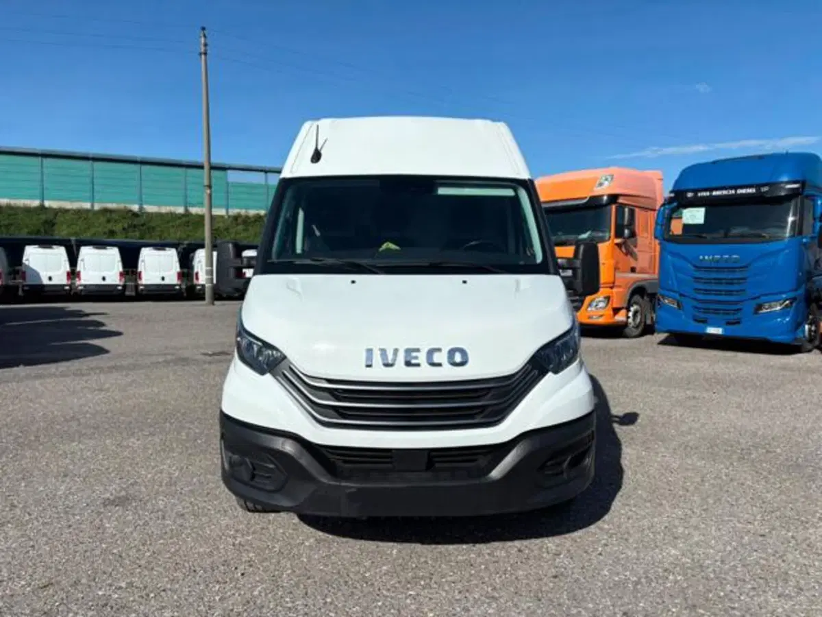 Iveco Daily Furgone usata a Brescia (2)