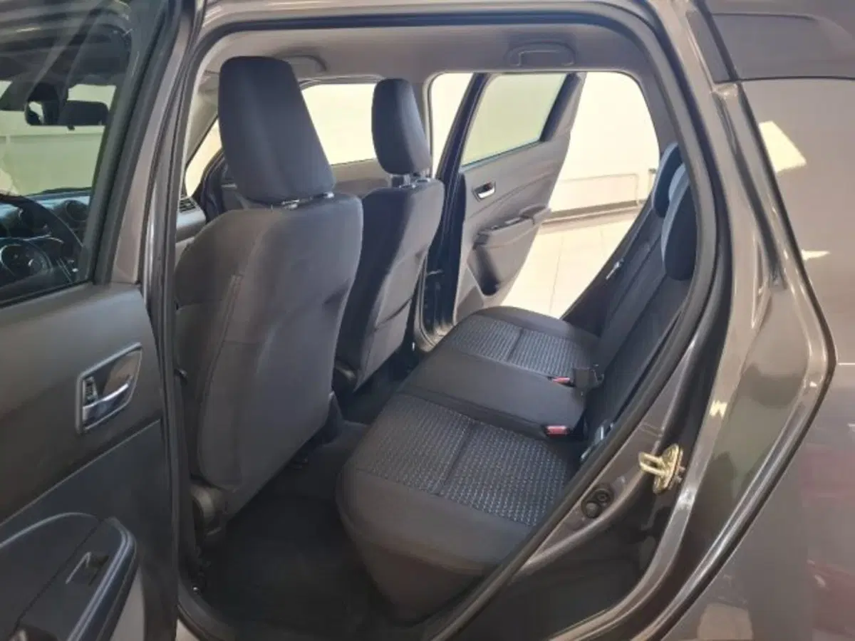 Suzuki Swift usata a Reggio Emilia (15)