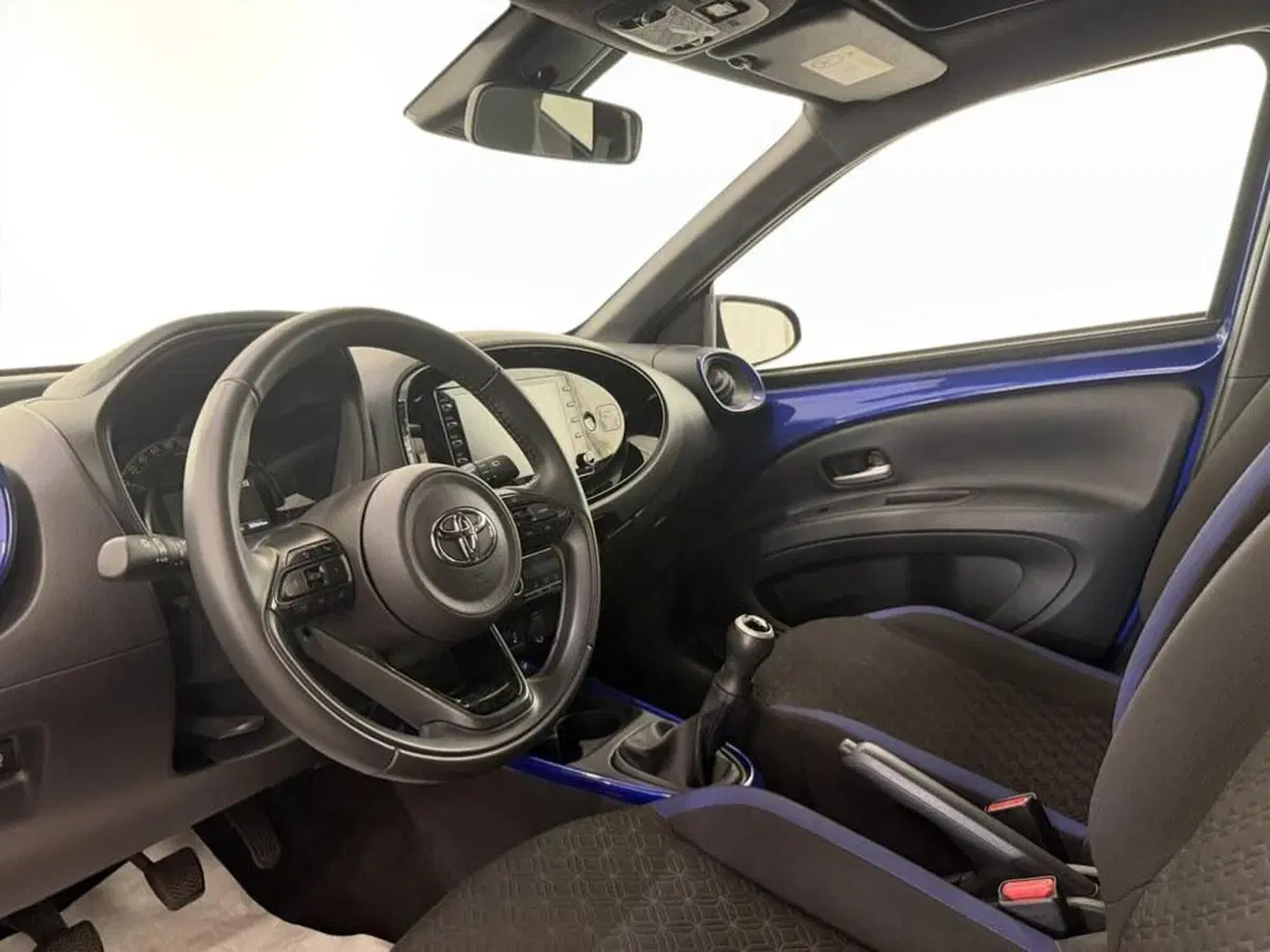 Toyota Aygo X usata a Monza e Brianza (12)