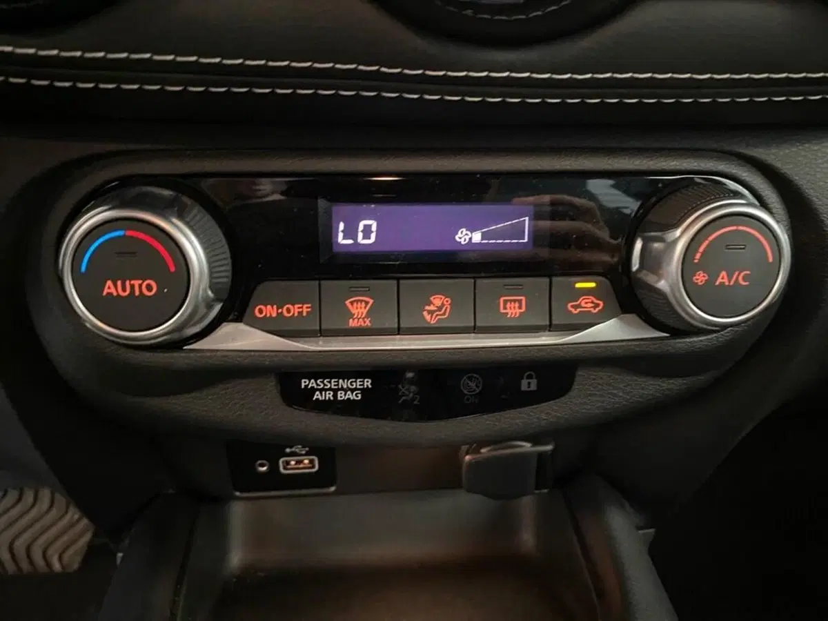 Nissan Juke usata a Torino (11)
