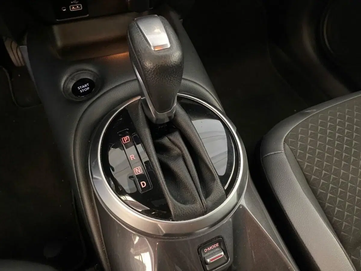 Nissan Juke usata a Torino (12)