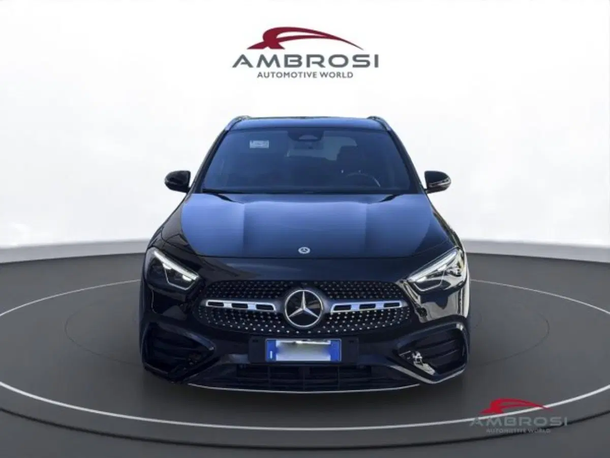 Mercedes-Benz GLA SUV usata a Perugia (7)