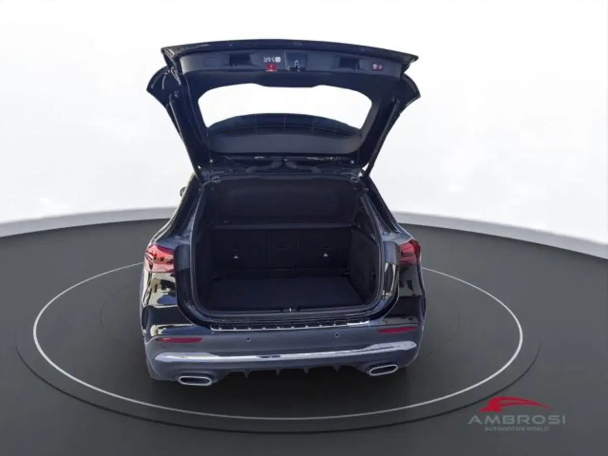 Mercedes-Benz GLA SUV usata a Perugia (9)