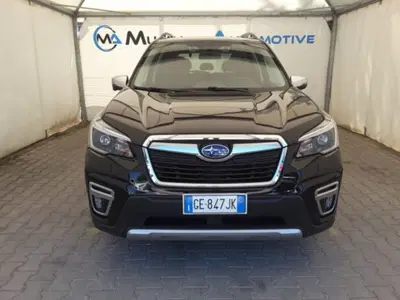 Subaru Forester 2.0 e-Boxer MHEV CVT Lineartronic Premium del 2021 usata a Firenze