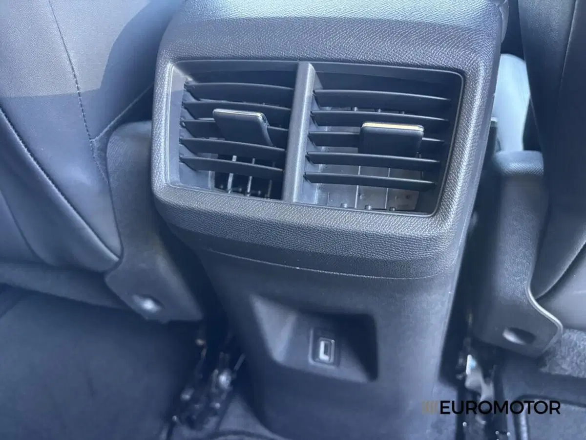 Citroen C5 Aircross usata a Bari (12)