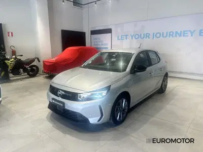 Opel Corsa 1.2 Corsa s&amp;s 100cv at8 del 2024 usata a Modugno
