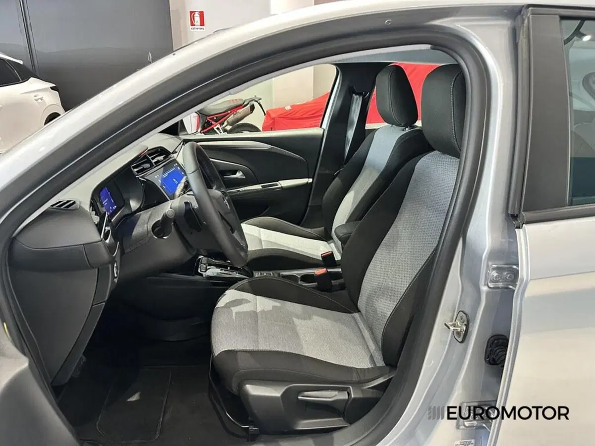 Opel Corsa usata a Bari (15)
