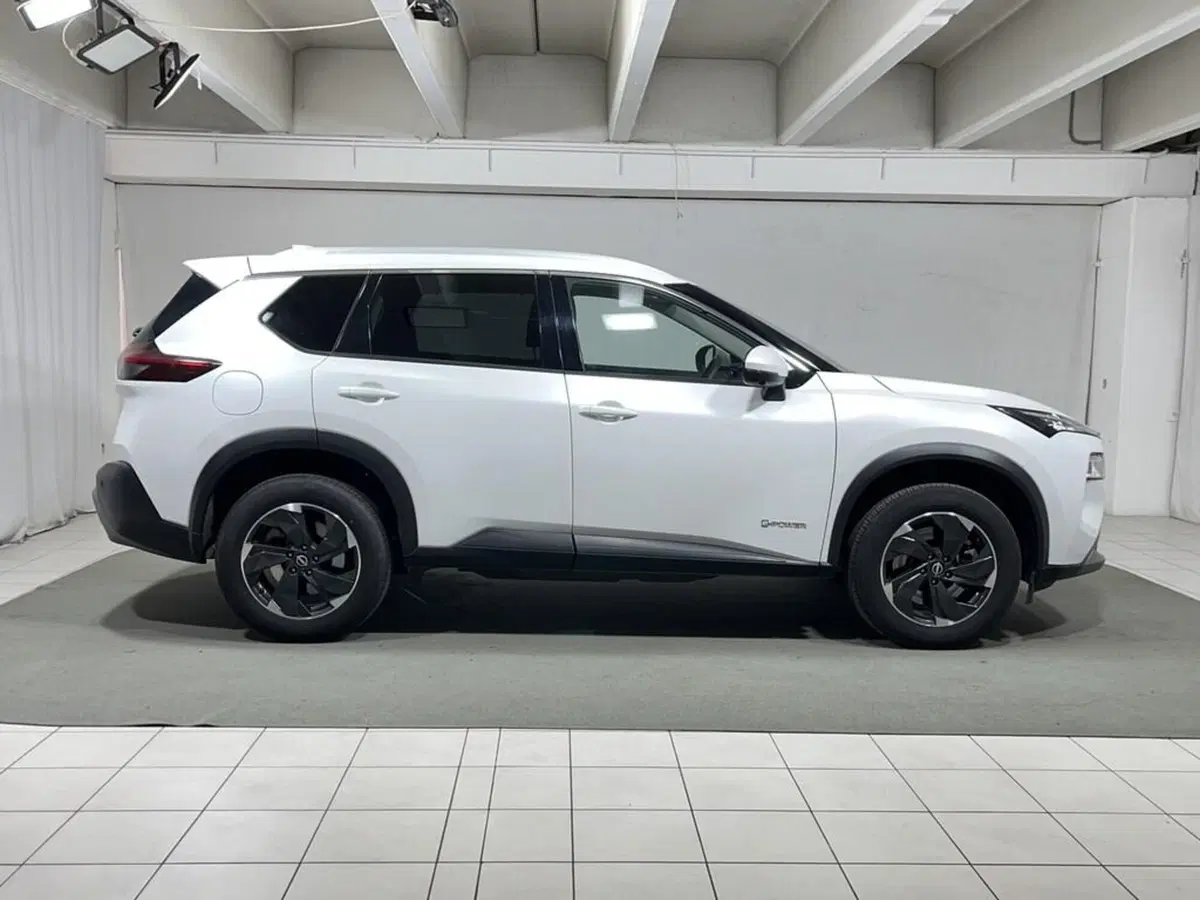 Nissan X-Trail usata a Sondrio (6)