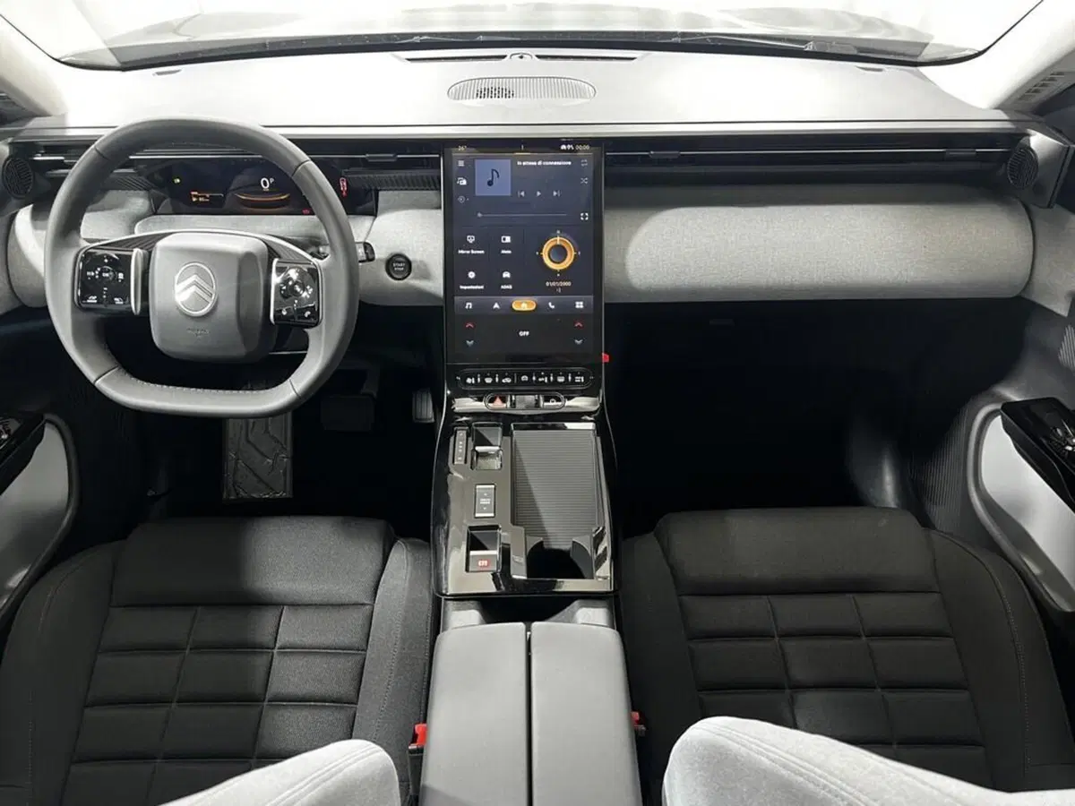 Citroen C5 Aircross nuova a Sondrio (12)