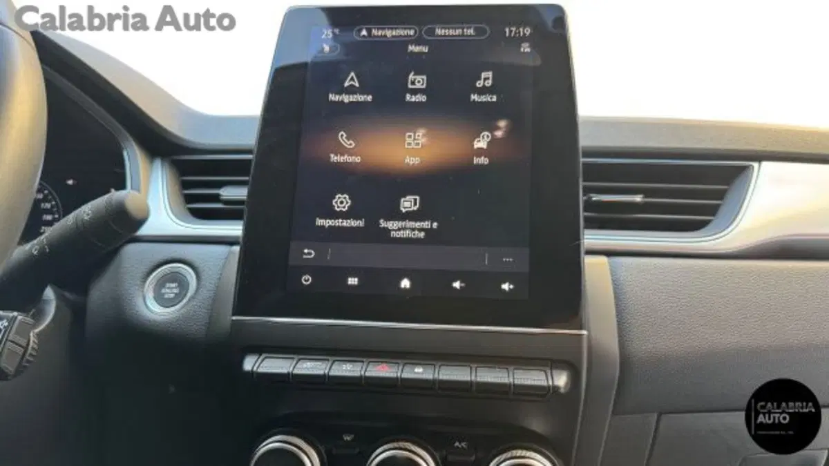Renault Captur usata a Reggio Calabria (17)