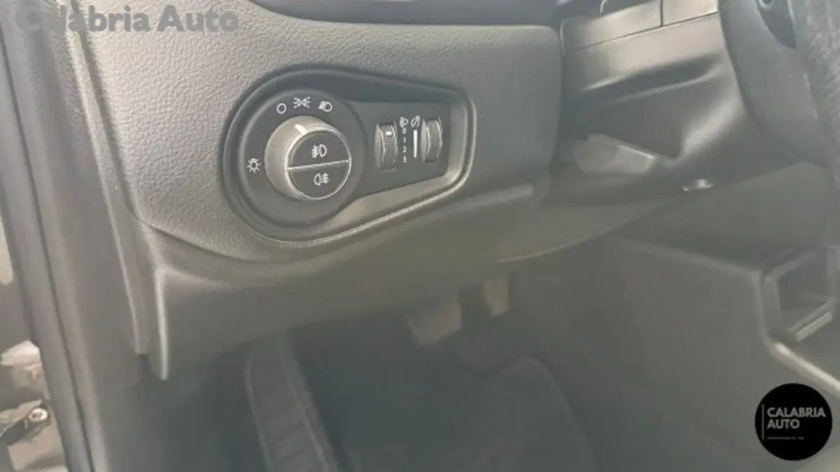 Jeep Renegade usata a Reggio Calabria (18)
