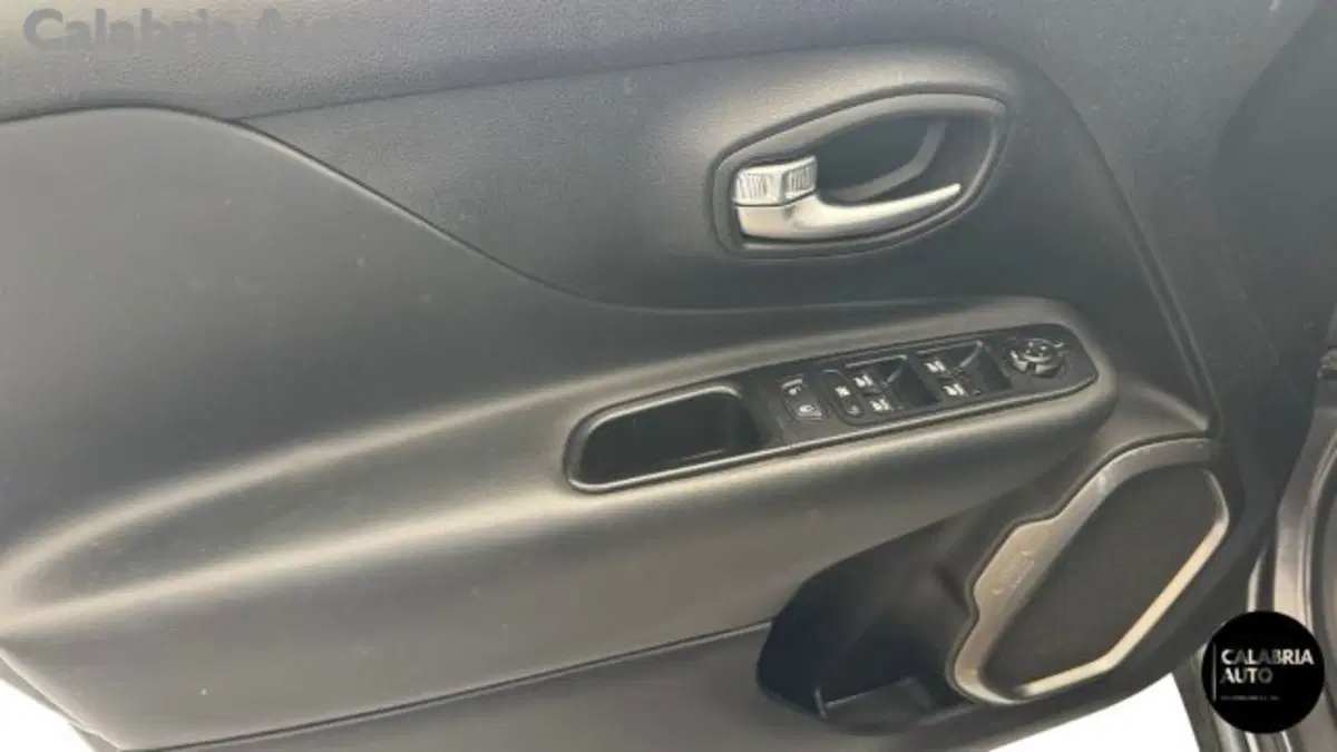 Jeep Renegade usata a Reggio Calabria (19)