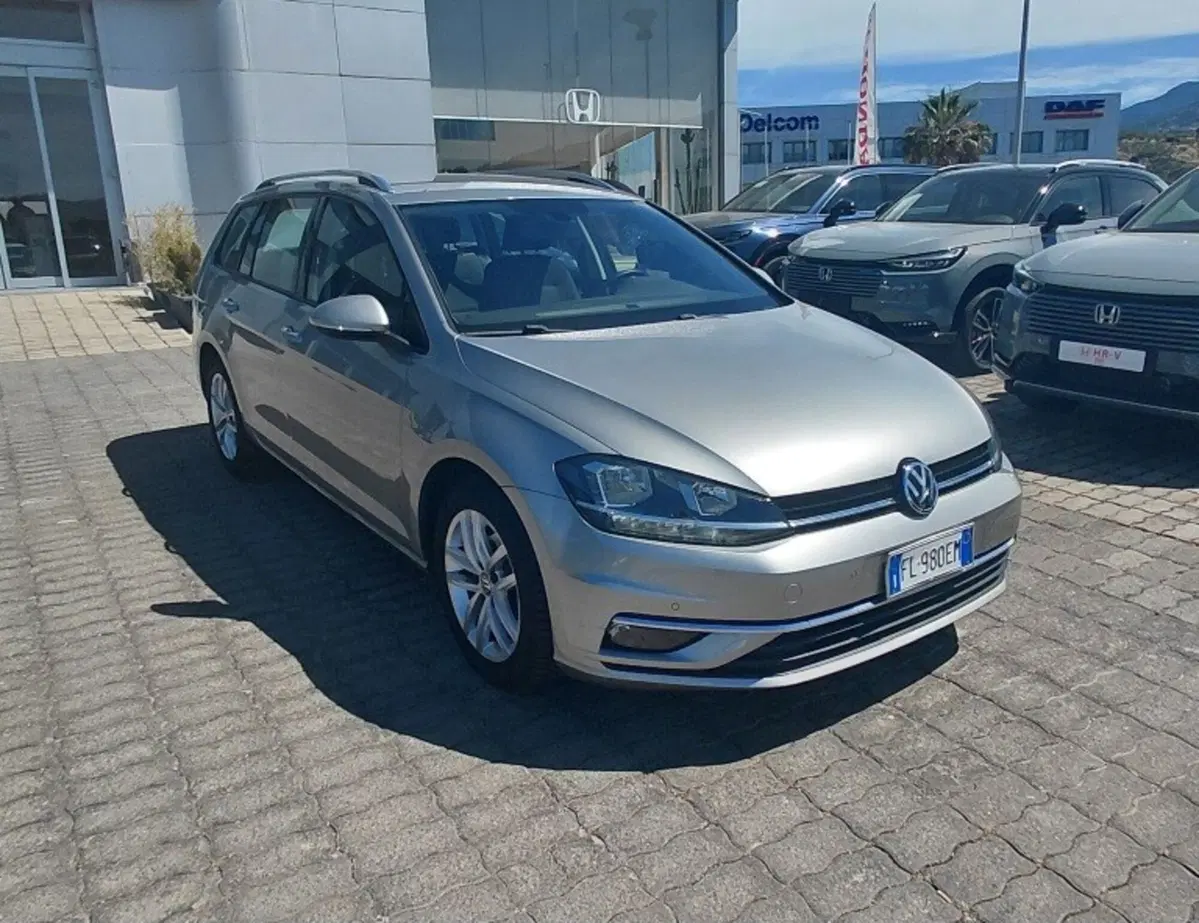 Volkswagen Golf Variant usata a Cosenza (3)
