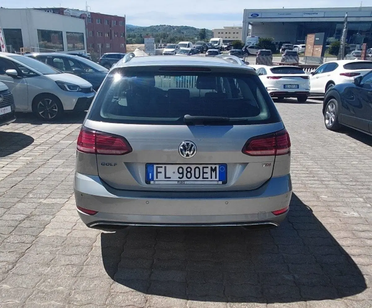 Volkswagen Golf Variant usata a Cosenza (6)
