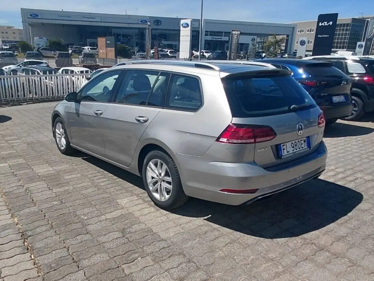 Volkswagen Golf Variant usata a Cosenza (7)