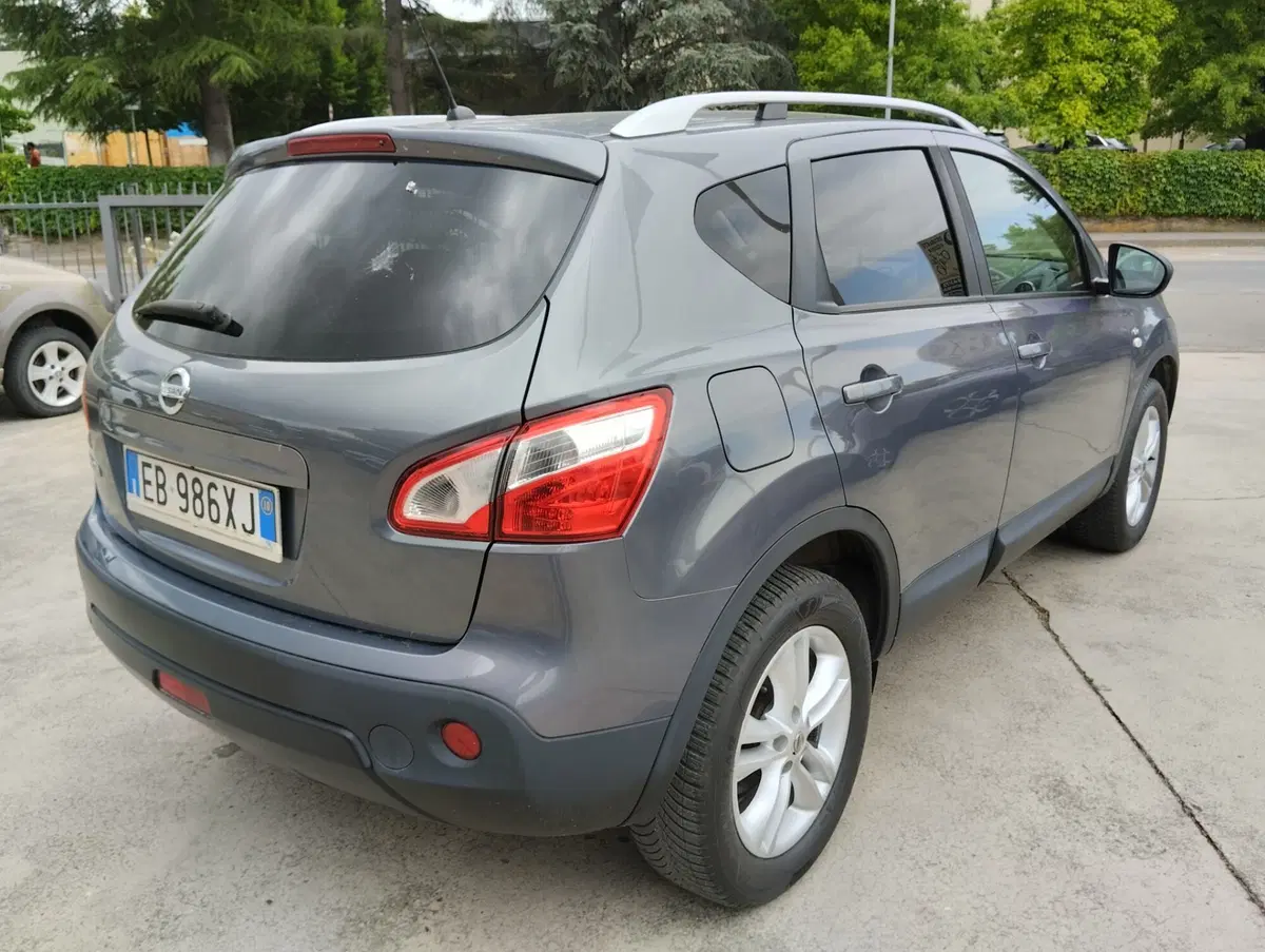 Nissan Qashqai usata a Asti (4)