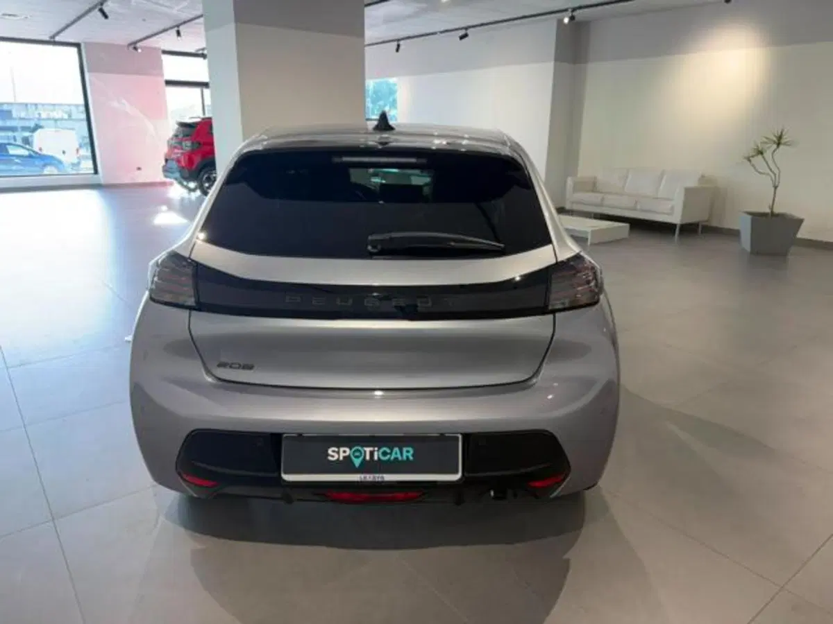 Peugeot 208 usata a Salerno (5)