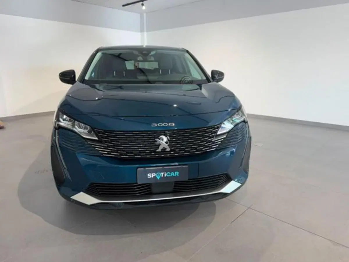Peugeot 3008 usata a Salerno
