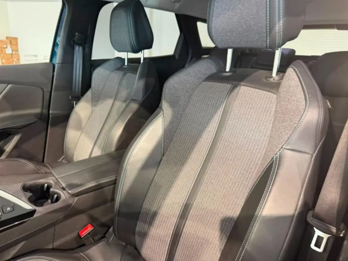 Peugeot 3008 usata a Salerno (11)