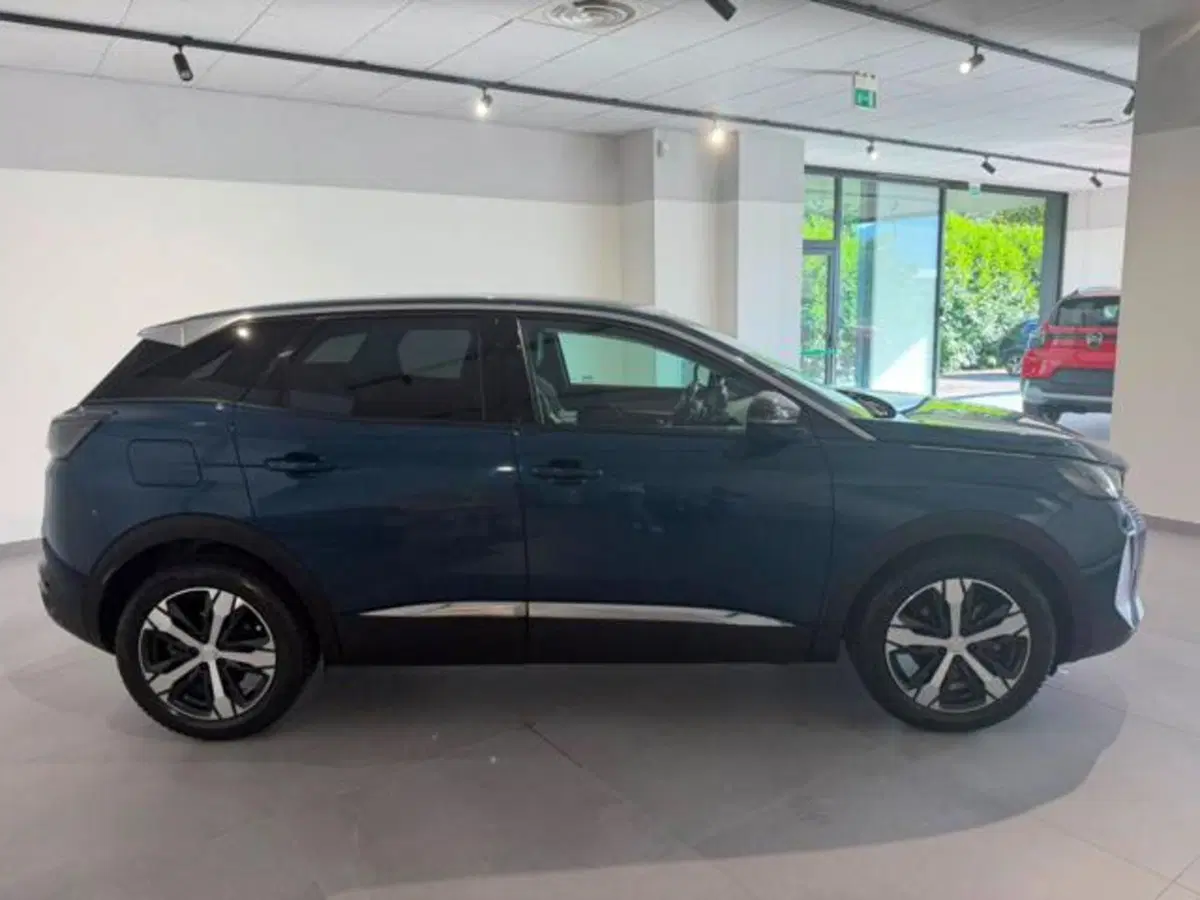 Peugeot 3008 usata a Salerno (3)