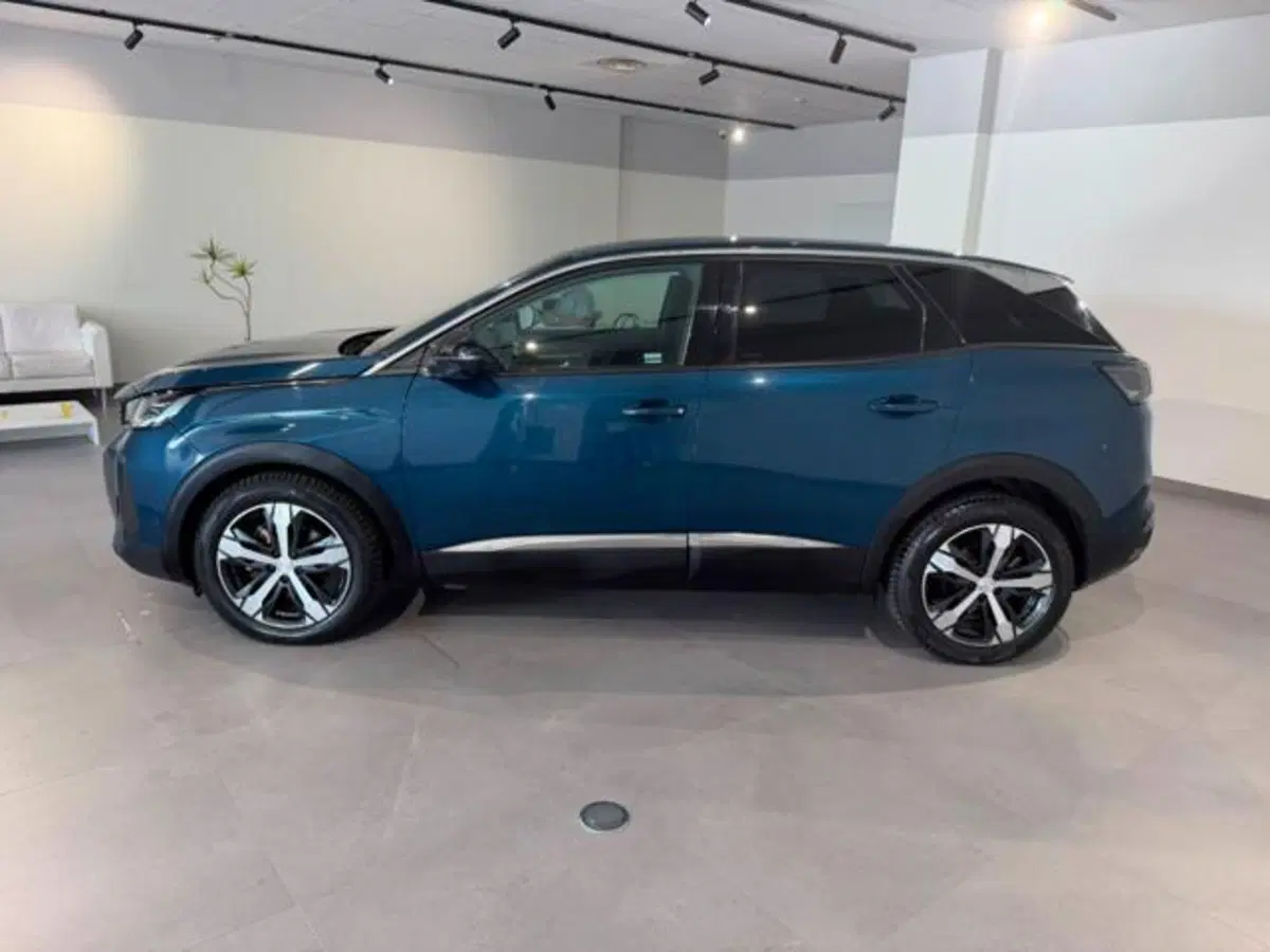 Peugeot 3008 usata a Salerno (7)