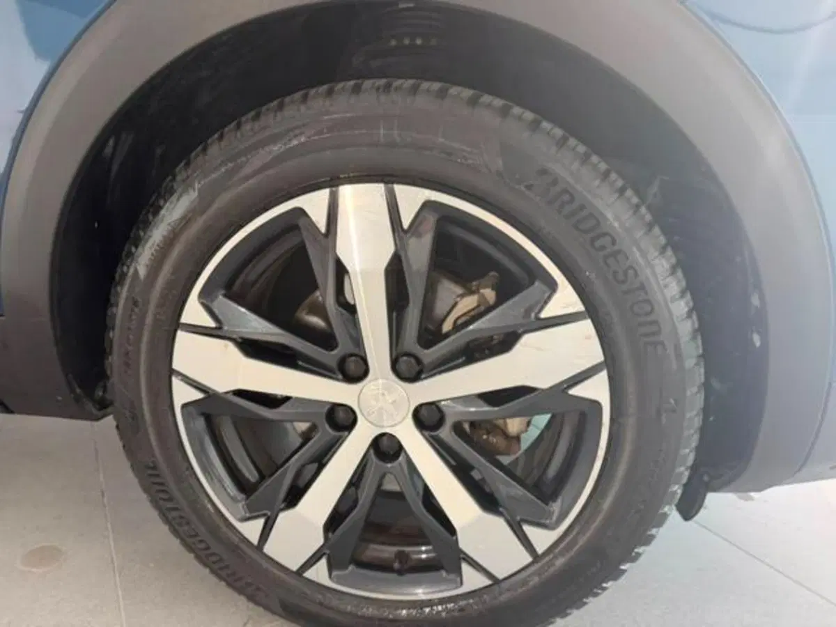Peugeot 3008 usata a Salerno (9)