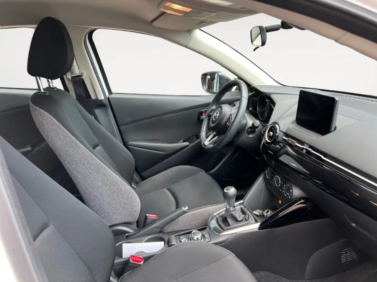 Mazda Mazda2 usata a Verona (8)
