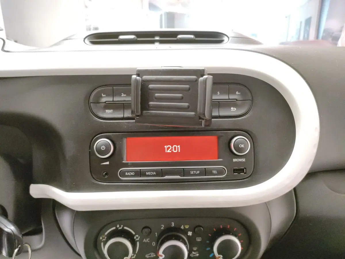 Renault Twingo usata a Teramo (18)