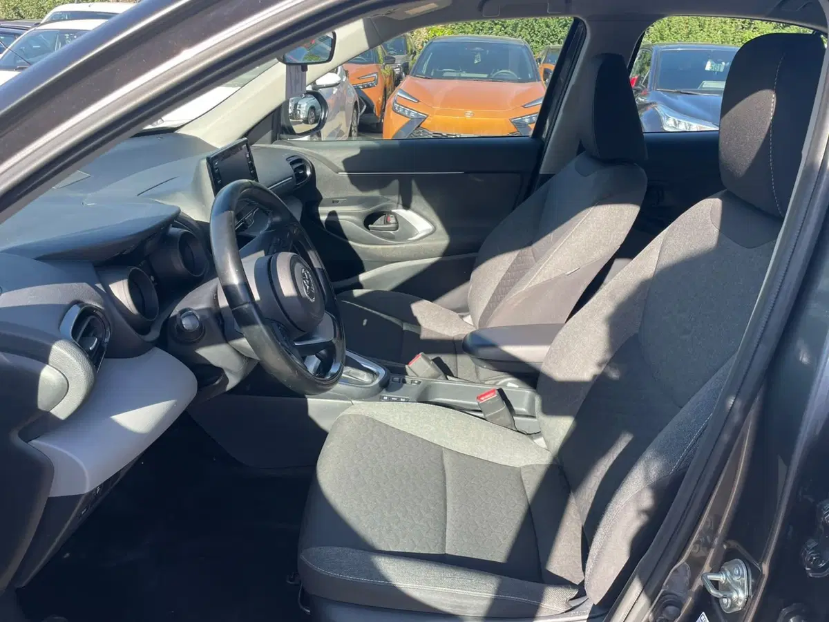 Toyota Yaris Cross usata a Piacenza (12)