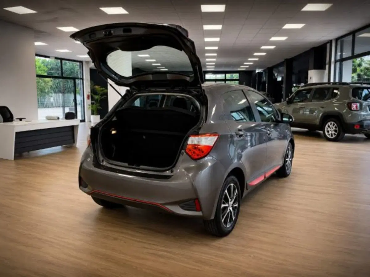 Toyota Yaris Cross usata a Latina (7)