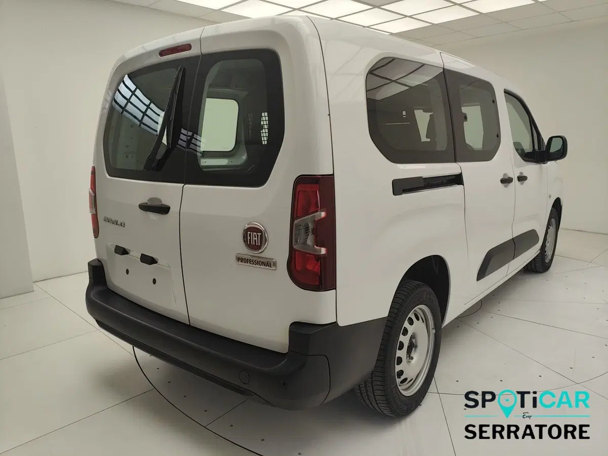 Fiat Doblò Furgone nuova a Como (6)